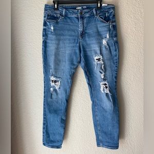 Old Navy Rockstar Super Skinny Mid-Rise Jeans